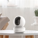 EZVIZ TY1-BO beltéri dóm kamera (360°-os, 1080p, WiFi, mozgásérzékelés, kétirányú beszéd, dönthető, H.265, microSD 256GB