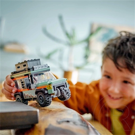 LEGO® City 4x4-es off-road terepjáró, kalandjáték 60447