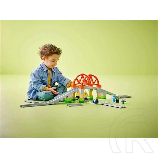 LEGO® DUPLO® Town Vasúti híd és sínek kiegészítő szett 10426