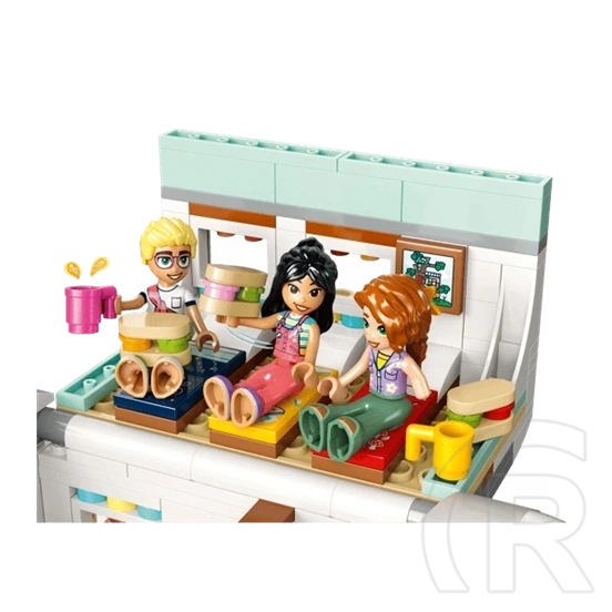 LEGO® Friends Barátság lakóautós kaland, építőszett a vidám történetekhez 42663
