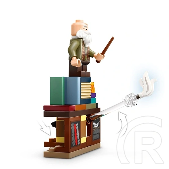LEGO® Harry Potter™ Roxfort™ kastély: Bűbájtanóra, varázslójáték gyermekeknek 76442