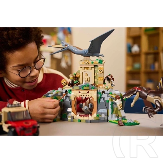 LEGO® Jurassic World Spinosaurus és Quetzalcoatlus, légi küldetés, dinoszauruszjáték 76976