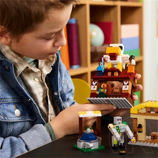 LEGO® Minecraft® A szellemléghajó és falutámadás, ajándék játék gamereknek, gyermekeknek 21273