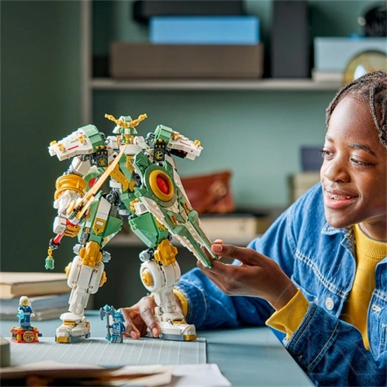 LEGO® NINJAGO® Lloyd titánpáncélja a 15. évfordulóra játék 71860