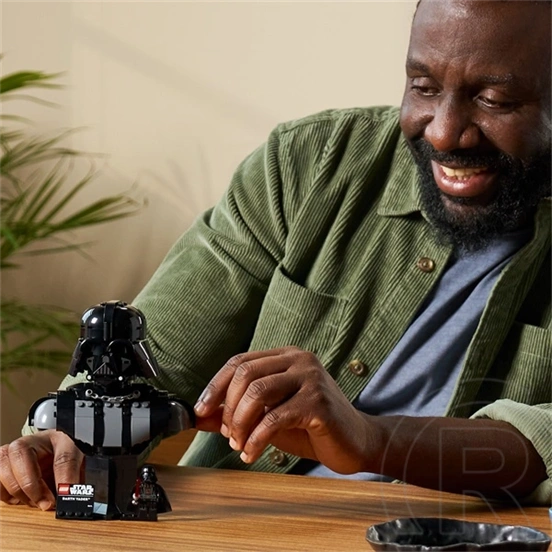 LEGO® Star Wars™ Darth Vader™ mellszobor 75439