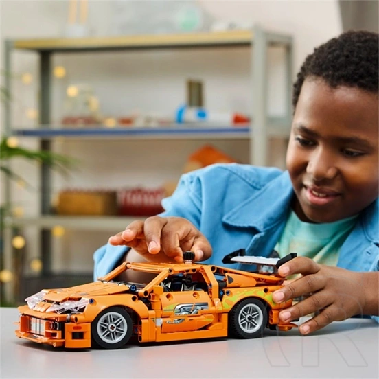 LEGO® Technic Fast and Furious Toyota Supra MK4, játékautós modellkészlet 42204