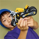 LEGO® Technic Sárga motorkerékpár játéképítő-készlet 42225