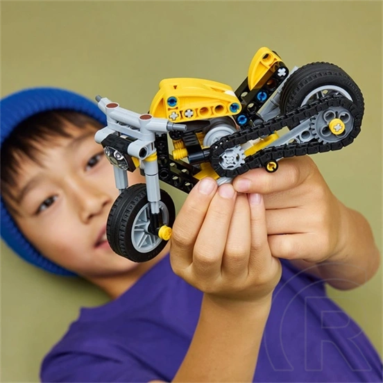 LEGO® Technic Sárga motorkerékpár játéképítő-készlet 42225
