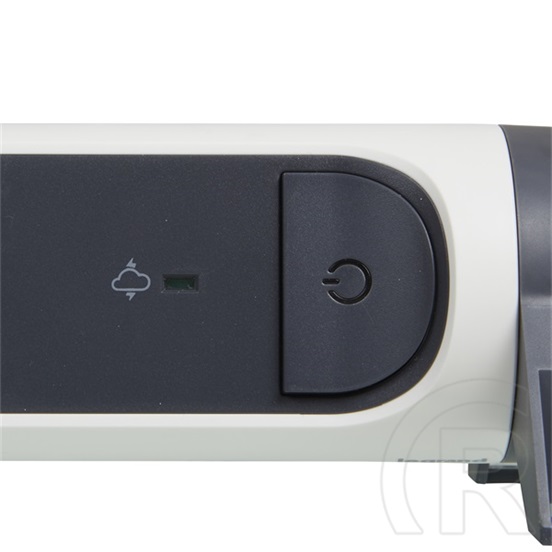 Legrand Elosztósor Premium 4x2P+F túlfeszültségvédő elosztó (4 aljzat, 1,5 m, fehér/fekete)