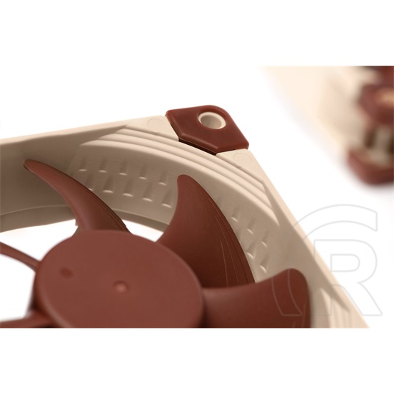 Noctua NF-A8 5V PWM Hűtő ventilátor (80 mm, 450-2200 rpm, 7,3 dB - 17,7 dB)