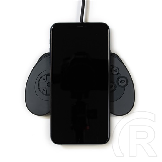 Numskull Sega Saturn kontroller alakú vezeték nélküli töltőpad (10W, okostelefonokhoz kompatibilis, túltöltés- és túlmel