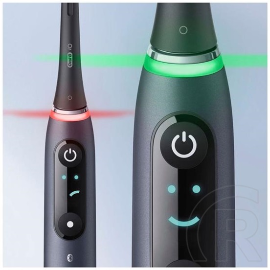 Oral-B iO Series 9 elektromos fogkefe (fekete)