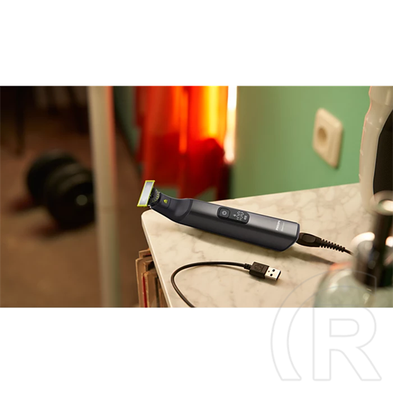 Philips QP6552 OneBlade Pro 360 Arc- és testszőrtelenítő