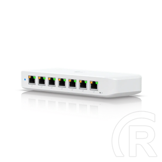 Ubiquiti USW-Ultra switch (8x 10/100/1000, 7x PoE/PoE+ 42W, menedzselhető, asztali)